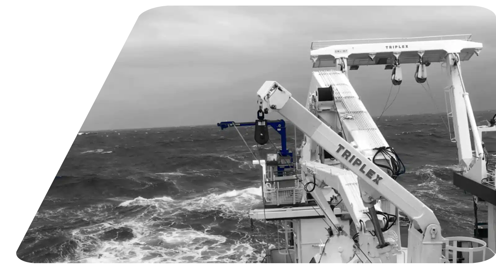 reverse-Marine Reverse Engineering for Marine sectors