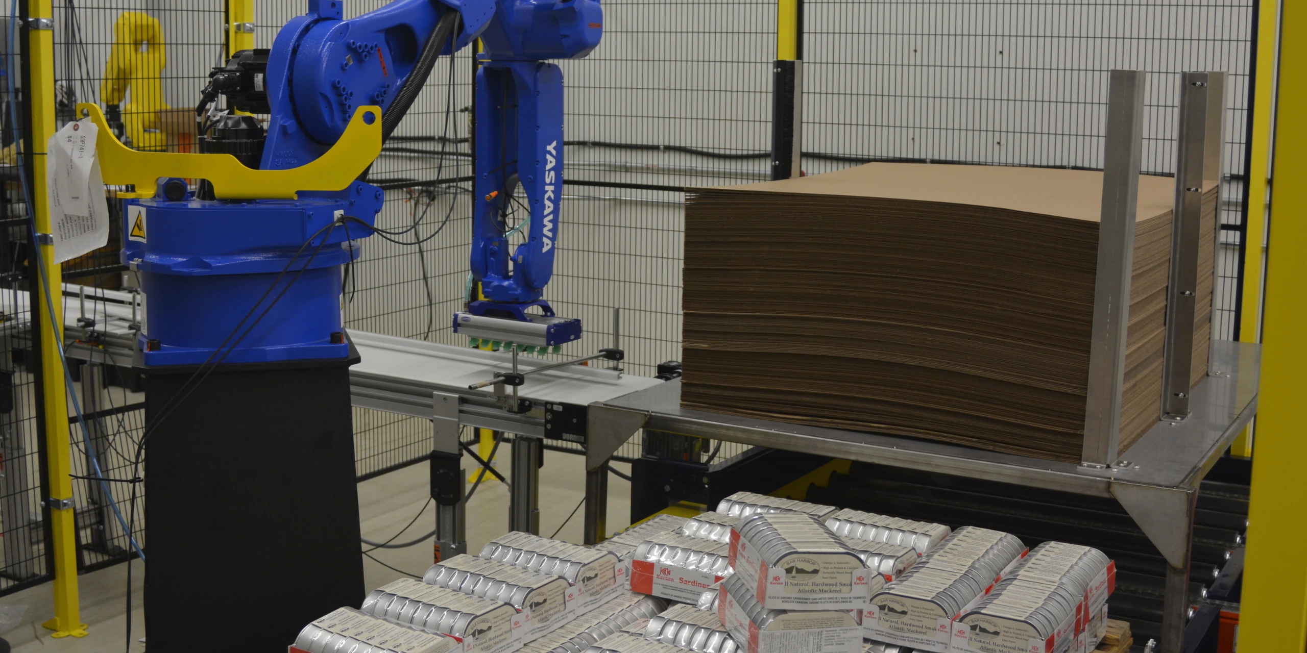 IMO Foods picking and pelletizing robot.